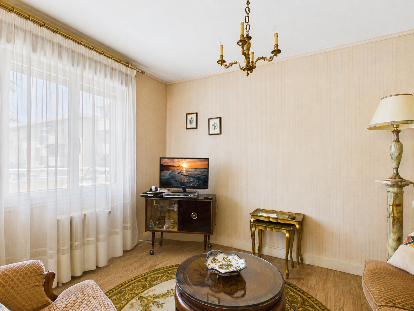 Appartement 5 pièces 81 m² · à Nevers · 81 m² · 69 000 €